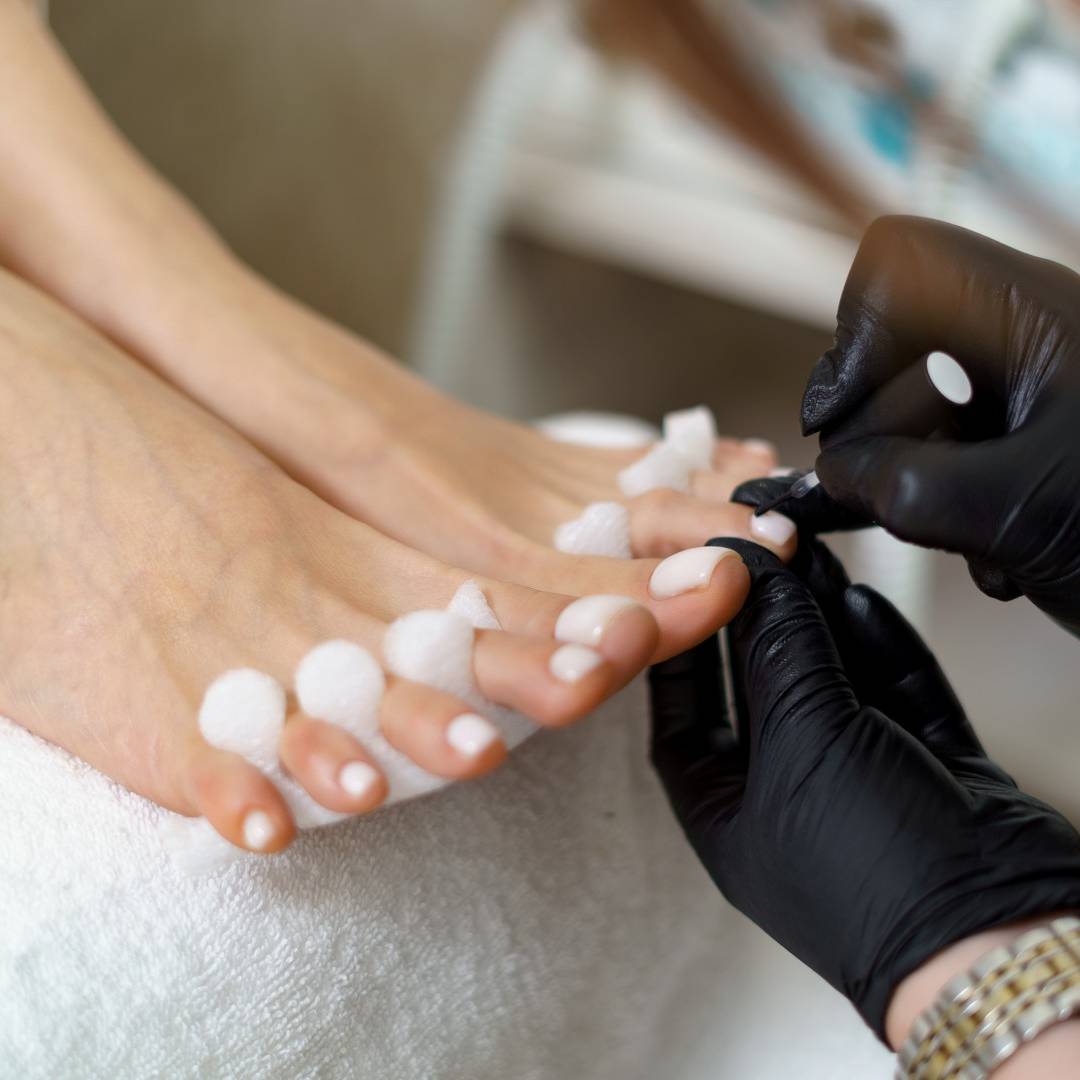 woman getting a pedicure